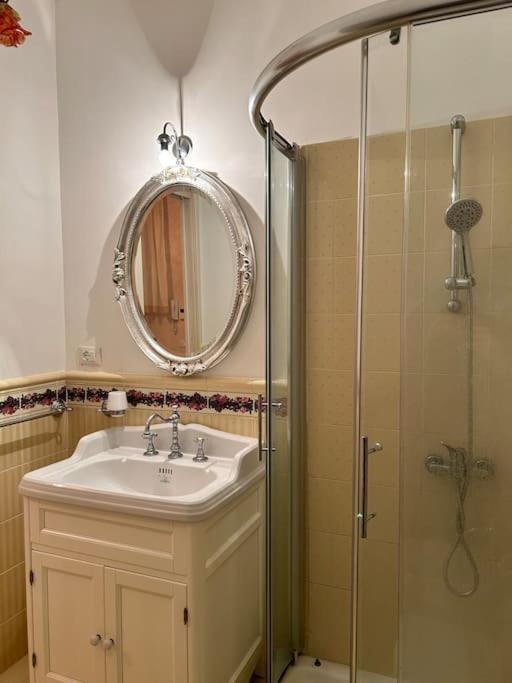 Vacanze Romane Apartment Anzio Dış mekan fotoğraf